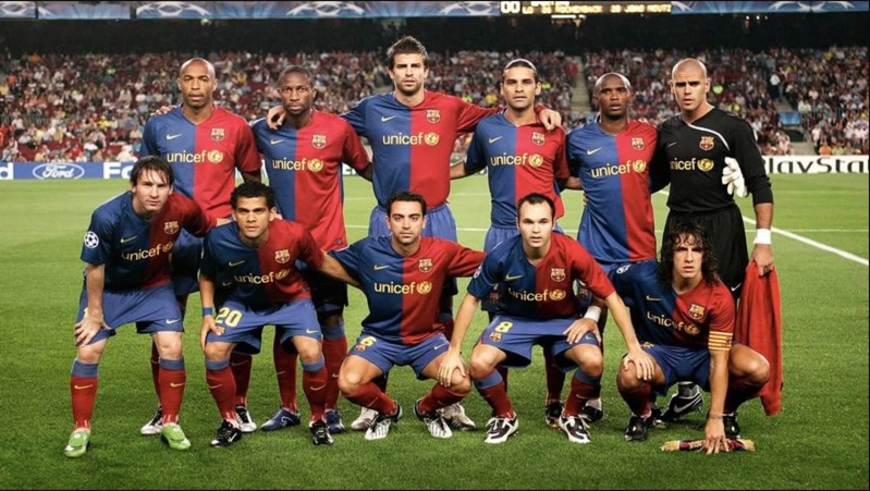 Barcelona mới đăng ký 17 cầu thủ 3 người không có số áo